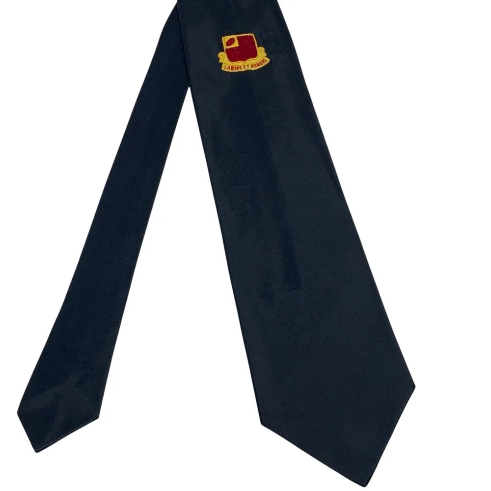 Labore Et Honore 22nd Field Artillery Regiment Insignia Army Crest Black Necktie